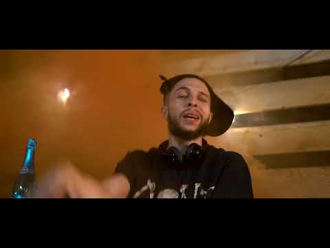 Vista previa de Illy Mac - Can't Take It [Official Music Video]